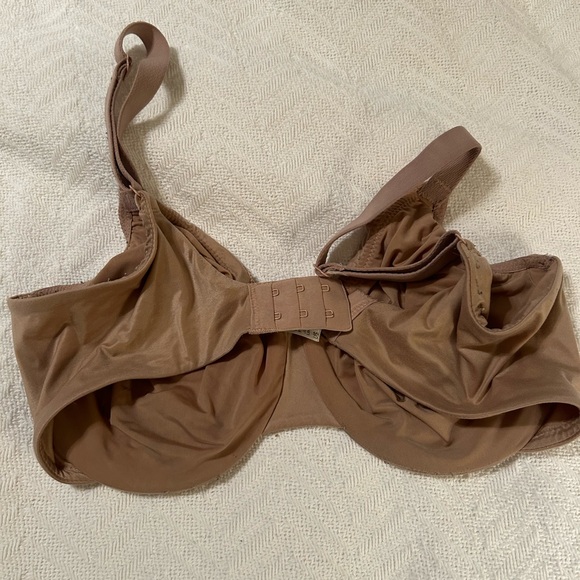 Wacoal Underwire bra - Picture 2 of 3